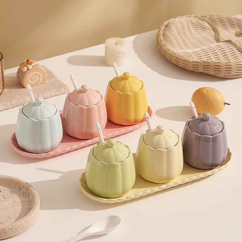 Elegant Porcelain Golden Spice Jars with Tray Ceramic Kitchen Salt Sugar Jars Storage Jars Set