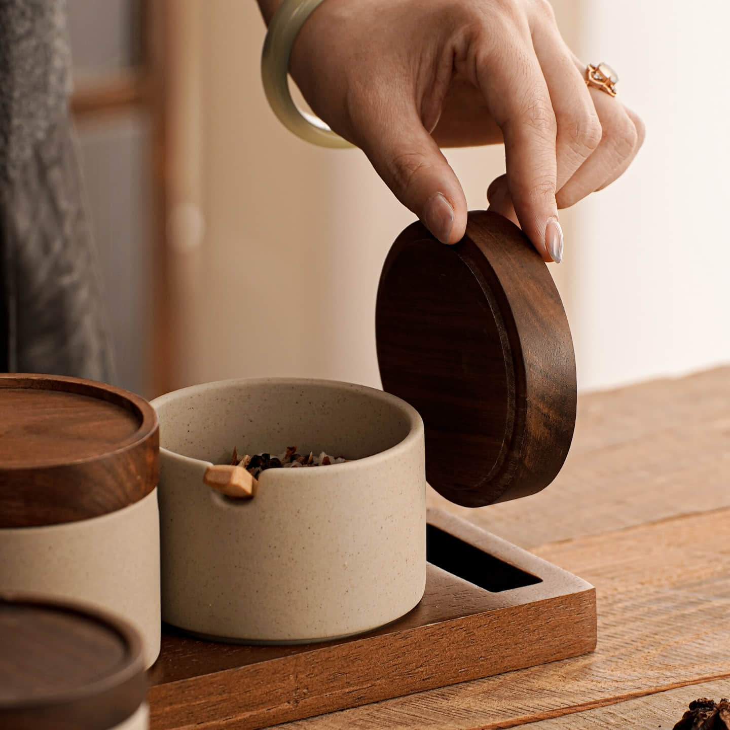 Chaozhou Huabiao Ceramics Manufacturing Factory