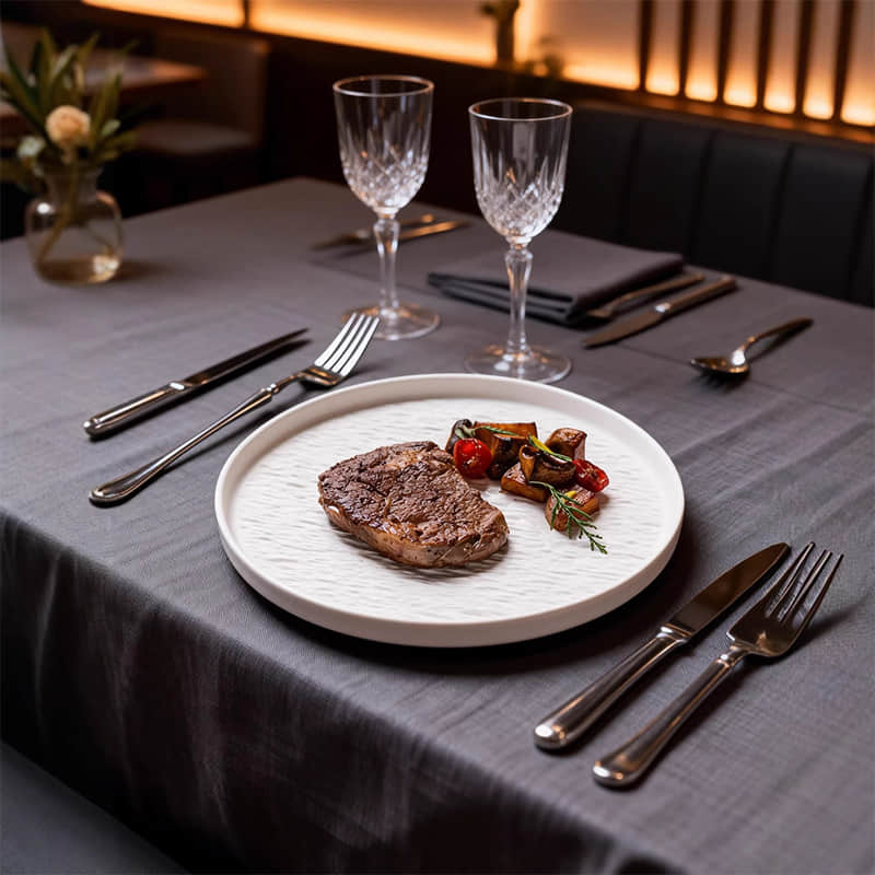 European Modern White Ceramic Dinner Plates Matte Dinner Plates Ceramic Set Steak plate