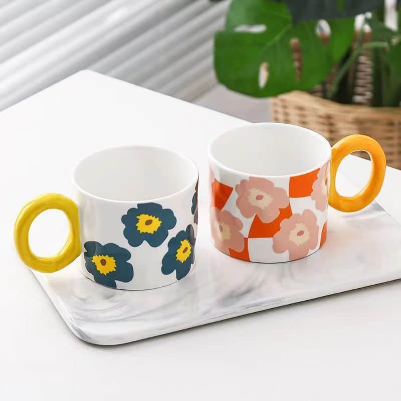 French Small Fresh Pure Hand-painted Coffee Cup and Saucer High-value Creative Cute Ceramic Mug