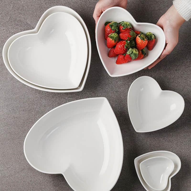 Pure White Ceramic Peach Heart-Shaped Bowl Simple Cute Fruit Salad Pudding Baking Bowl
